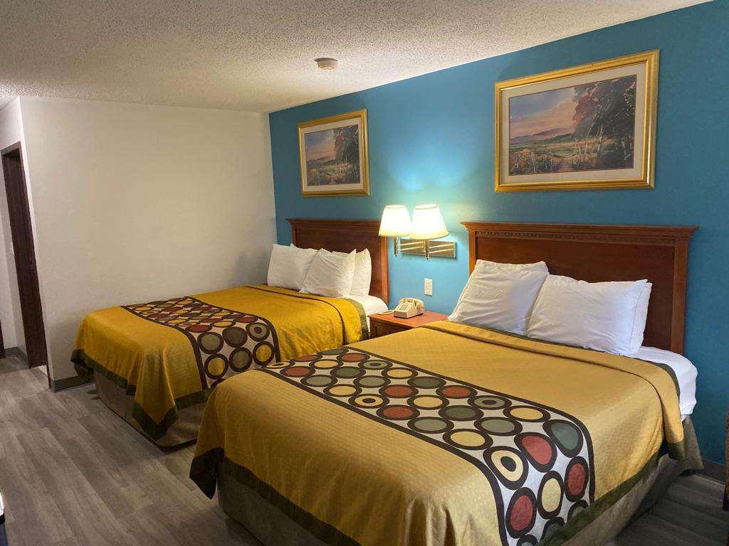 Americas Best Value Inn West Frankfort Quarto foto