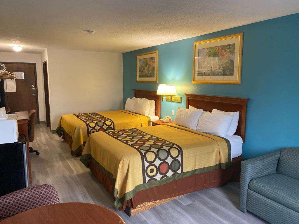 Americas Best Value Inn West Frankfort Quarto foto