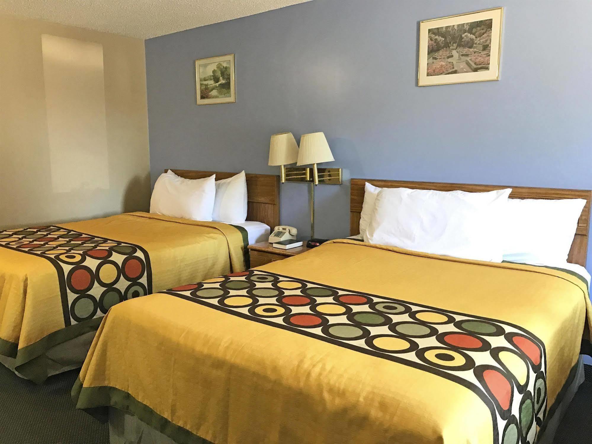 Americas Best Value Inn West Frankfort Exterior foto